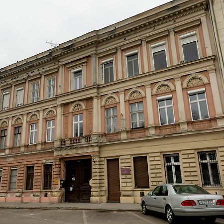 Bpm-Little Nest In Central Budapest Eksteriør billede